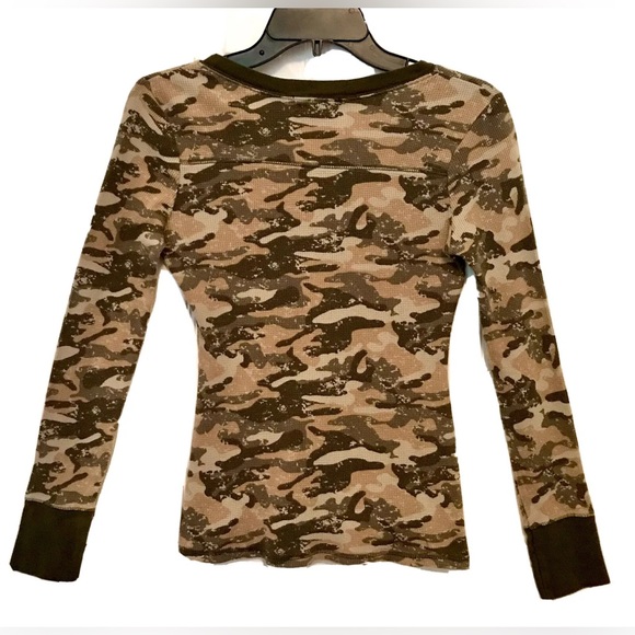 Op Ocean Pacific Womens Jr. 7/9 Lace Floral & Camo Long Sleeve Waffle Knit Tops - Picture 7 of 7